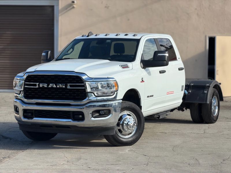 2023 RAM Ram 3500 Chassis Cab SLT's photo