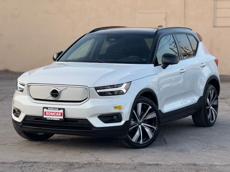 2022 Volvo XC40 Ultimate