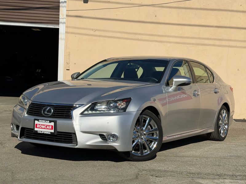 2015 Lexus GS Base's photo